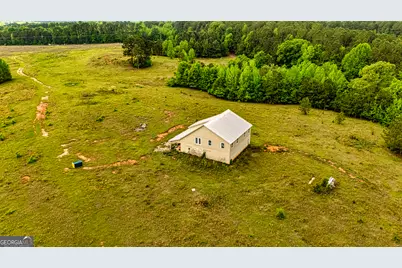 423 Coweta Heard Road, Hogansville, GA 30230 - Photo 5