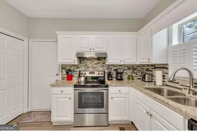 19 Moonlight Drive SE, Acworth, GA 30102 - Photo 13