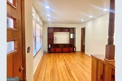 2560 Wood Valley Drive, East Point, GA 30344 - Photo 7