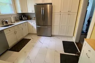 245 Edwards St, Elberton, GA 30635 - Photo 17