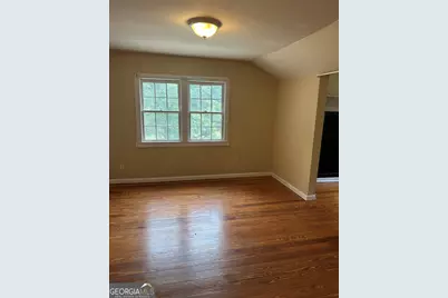 1872 Dunlap Avenue #UPSTAIRS, East Point, GA 30344 - Photo 5