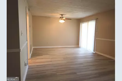 296 Country Club Drive, Jonesboro, GA 30238 - Photo 5