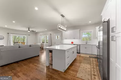527 Abby, Clayton, GA 30525 - Photo 9
