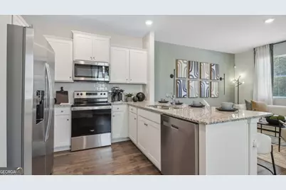 128 Kenmore Circle, Perry, GA 31069 - Photo 7
