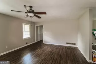 6024 S Deshon Ct, Lithonia, GA 30058 - Photo 5