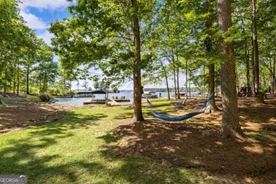 129 Barrington Hall Drive, Eatonton, GA 31024 - Photo 5