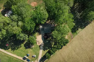 201 Little New York Rd, Carrollton, GA 30116 - Photo 3