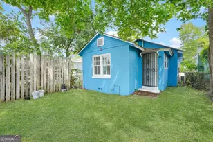 627 W 48th St, Savannah, GA 31405 - Photo 41