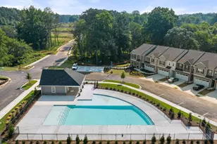 349 Elgin Dr, Lawrenceville, GA 30045 - Photo 3