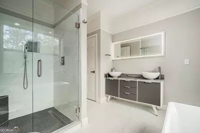 1397 Thomas Road, Decatur, GA 30030 - Photo 27