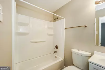 8125 Attleboro Drive, Jonesboro, GA 30238 - Photo 9