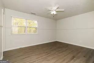 3451 Deer Trce, Lithonia, GA 30038 - Photo 11