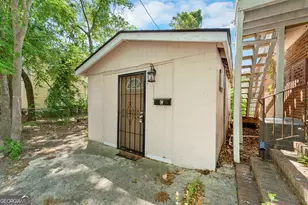 1145 Graydon St, Savannah, GA 31404 - Photo 9