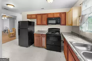 1145 Graydon St, Savannah, GA 31404 - Photo 11