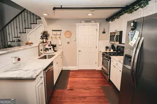 102 N Hill St, Griffin, GA 30223 - Photo 11