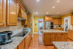 6416 Hickory Springs Cir, Hoschton, GA 30548 - Photo 15