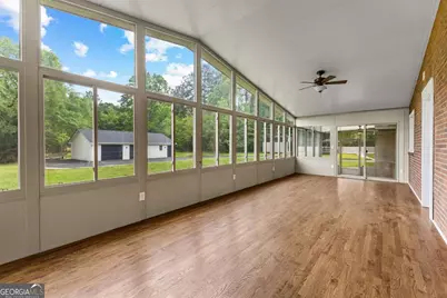 550 Davis Road, Fayetteville, GA 30215 - Photo 33