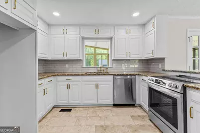 550 Davis Road, Fayetteville, GA 30215 - Photo 19