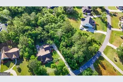 158 Drakes Landing, Brunswick, GA 31523 - Photo 3