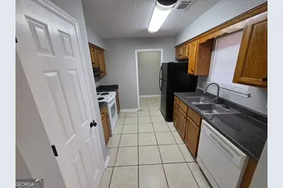 302 Kensington Circle, Warner Robins, GA 31093 - Photo 15
