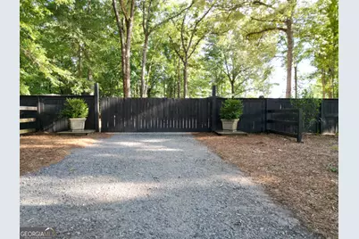 1061 South Lake Drive, East Dublin, GA 31027 - Photo 7