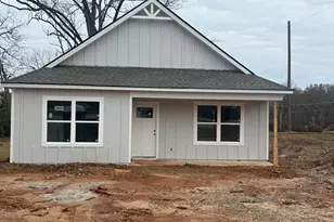 205 Fannin St, Lagrange, GA 30240 - Photo 1