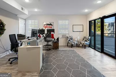 210 W Crossville Road, Roswell, GA 30075 - Photo 9