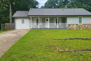 324 Cynthia Ct, Jonesboro, GA 30238 - Photo 1