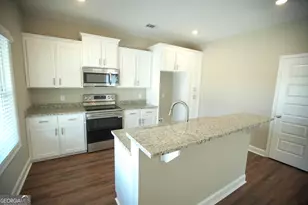 127 Avalon Trace, Statesboro, GA 30458 - Photo 5