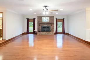 143 Atkinson Dr, Swainsboro, GA 30401 - Photo 7