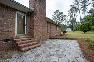 143 Atkinson Dr, Swainsboro, GA 30401 - Photo 5