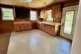 585 Huddleston Rd, Fayetteville, GA 30214 - Photo 3