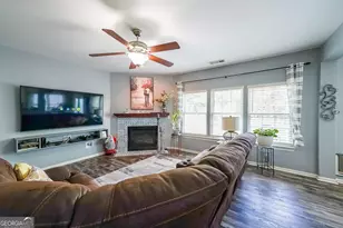 7835 Keepsake Ln, Flowery Branch, GA 30542 - Photo 9