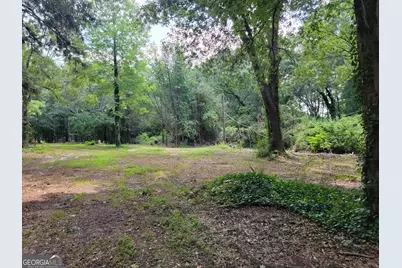 947 Sheppard Road, Stone Mountain, GA 30083 - Photo 7