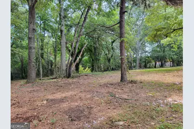 947 Sheppard Road, Stone Mountain, GA 30083 - Photo 9