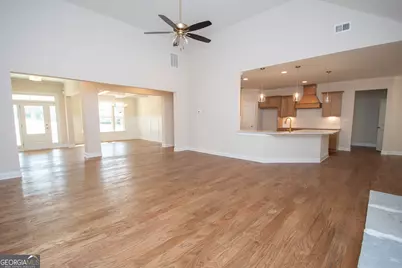 49 Durham Estates Drive, Sharpsburg, GA 30277 - Photo 9