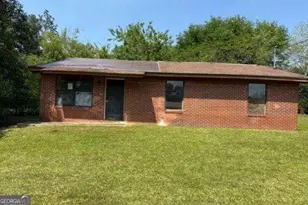307 E Hobson St, Sylvester, GA 31791 - Photo 1