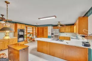 111 Roberson St, Dublin, GA 31021 - Photo 7