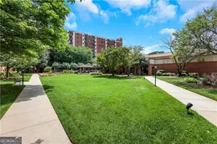 300 Johnson Ferry Road NE, Atlanta, GA 30328 - Photo 37