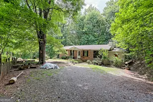 1054 Sutton Rd, Hiawassee, GA 30546 - Photo 7