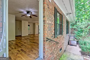 1054 Sutton Rd, Hiawassee, GA 30546 - Photo 11