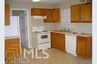 1214 Pinedale Circle, Conyers, GA 30012 - Photo 5