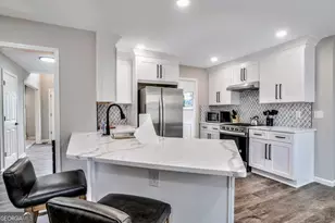 8008 Clearview Cir, Riverdale, GA 30296 - Photo 11