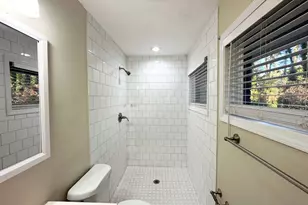 4366 Glenwood Pkwy, Decatur, GA 30032 - Photo 15