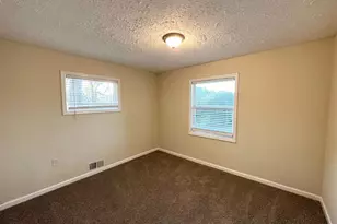 4366 Glenwood Pkwy, Decatur, GA 30032 - Photo 11