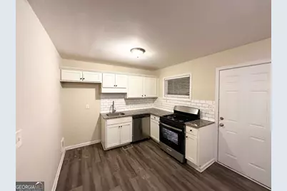 4366 Glenwood Parkway, Decatur, GA 30032 - Photo 7