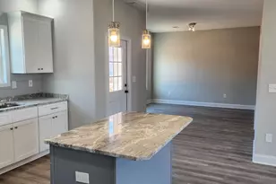 310 Beau Claire Cir, Byron, GA 31008 - Photo 9