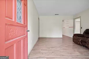 985 7 Oaks Rd, Jesup, GA 31546 - Photo 5