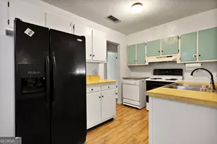 985 7 Oaks Rd, Jesup, GA 31546 - Photo 11