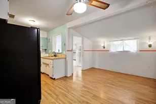 985 7 Oaks Rd, Jesup, GA 31546 - Photo 9